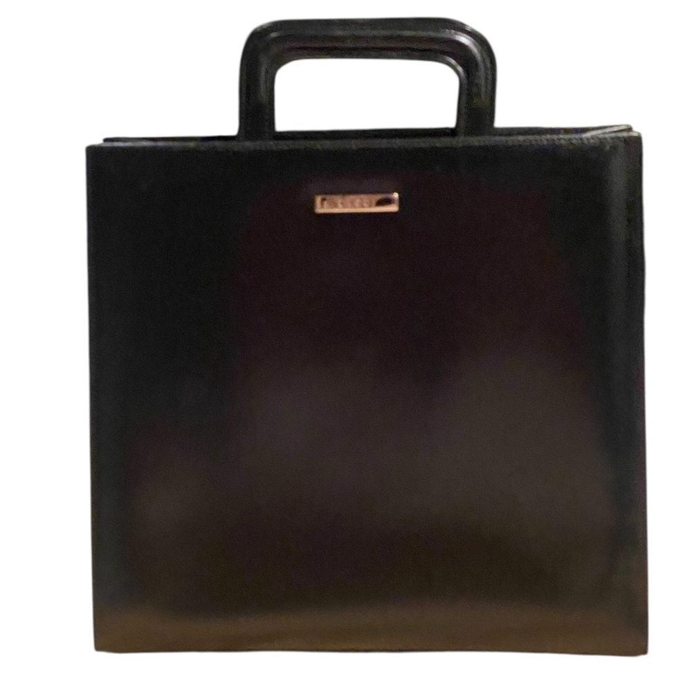 GUCCI Black Leather Handbag - Silver Accents